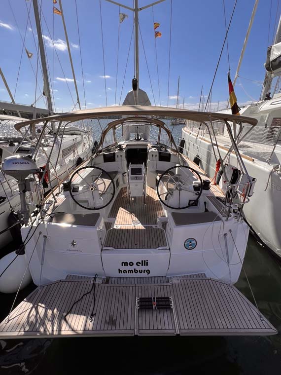 Sun Odyssey 389 - Yacht Charter Portocolom & Boat hire in Spain Balearic Islands Mallorca Portocolom Porto Colom 5