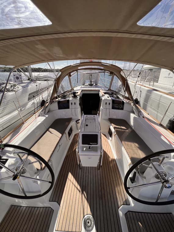 Sun Odyssey 389 - Yacht Charter Portocolom & Boat hire in Spain Balearic Islands Mallorca Portocolom Porto Colom 6