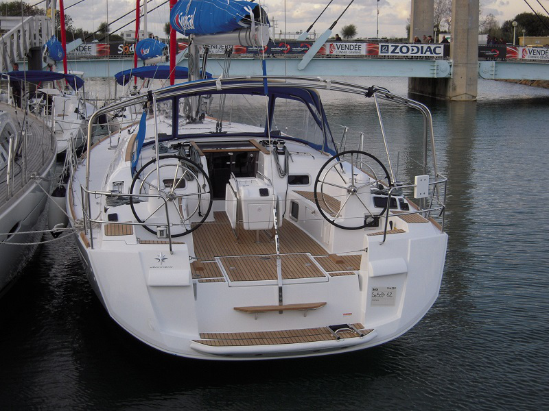 Sun Odyssey 519 - Yacht Charter Procida & Boat hire in Italy Procida Marina di Procida 5