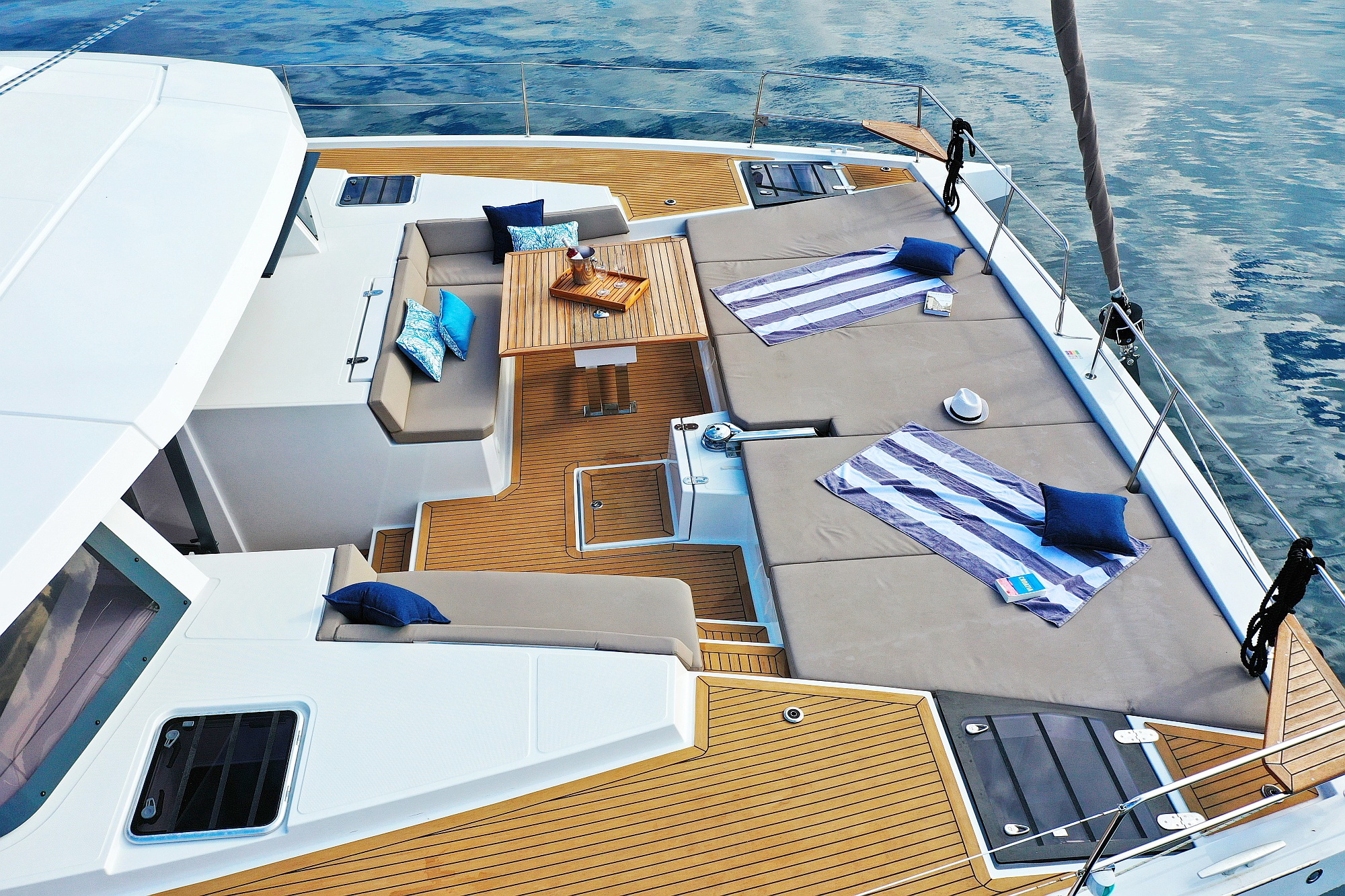 Bali 5.4 - 5 cab. - Luxury Yacht Charter Croatia & Boat hire in Croatia Dubrovnik-Neretva Dubrovnik Komolac ACI Marina Dubrovnik 4