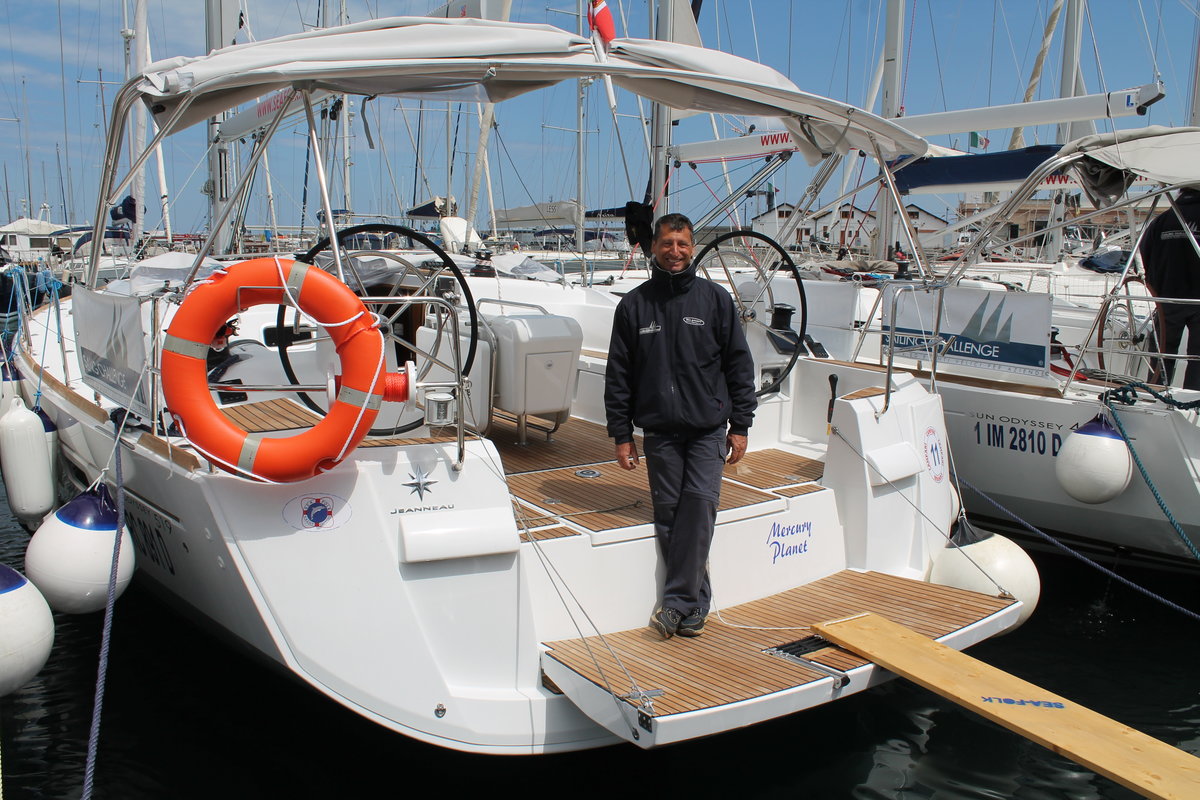 Sun Odyssey 519 - 5 + 1 cab. - Yacht Charter Marsala & Boat hire in Italy Sicily Aegadian Islands Marsala Marsala Marina 6