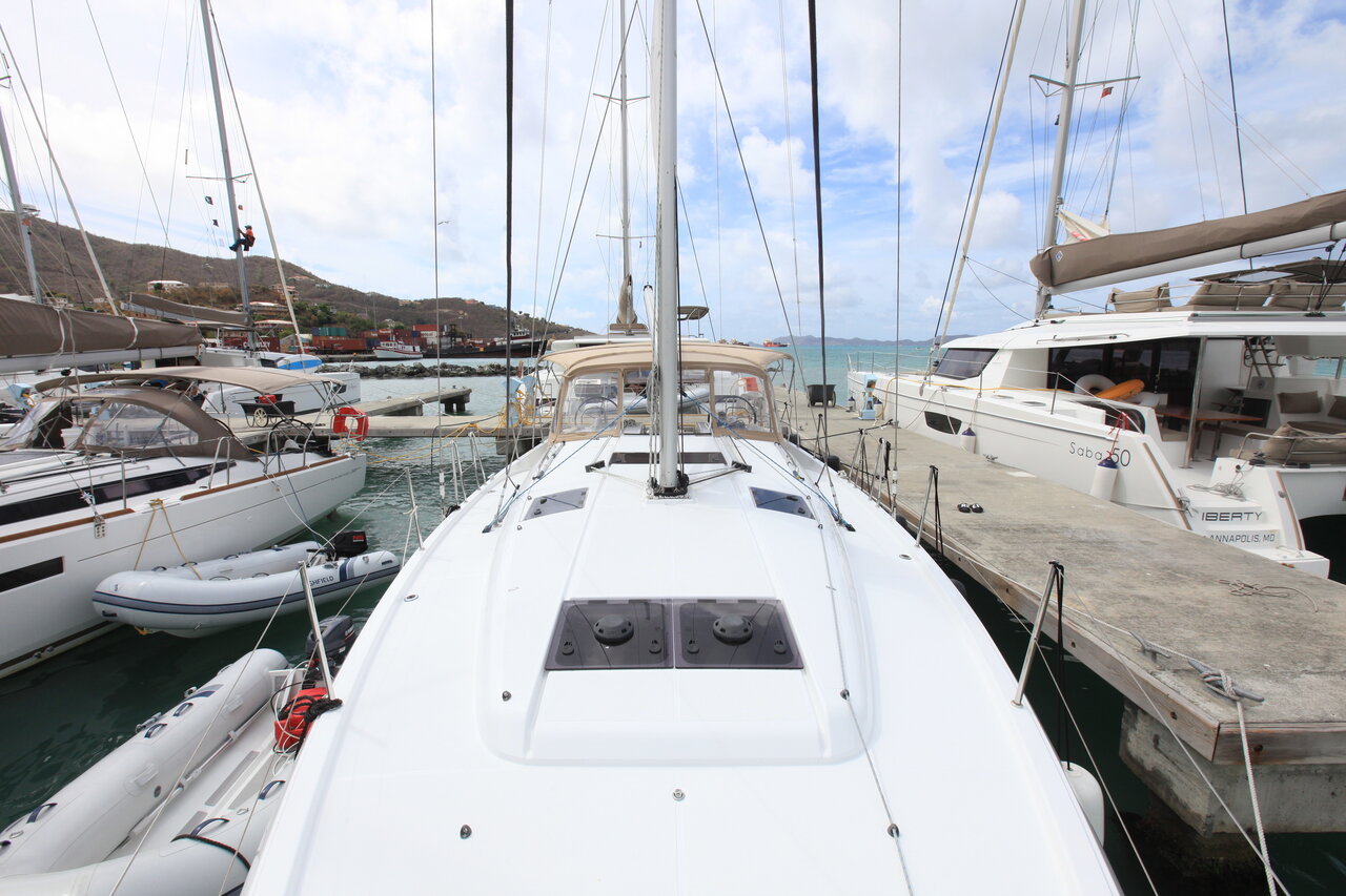 Sun Odyssey 440 - 3 cab. - Yacht Charter Tortola & Boat hire in British Virgin Islands Tortola Road Town Joma Marina 6