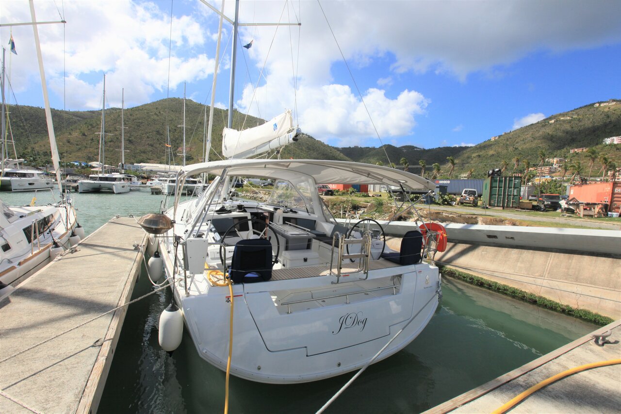 Oceanis 48 - 4 cab. - Sailboat Charter British Virgin Islands & Boat hire in British Virgin Islands Tortola Road Town Joma Marina 1