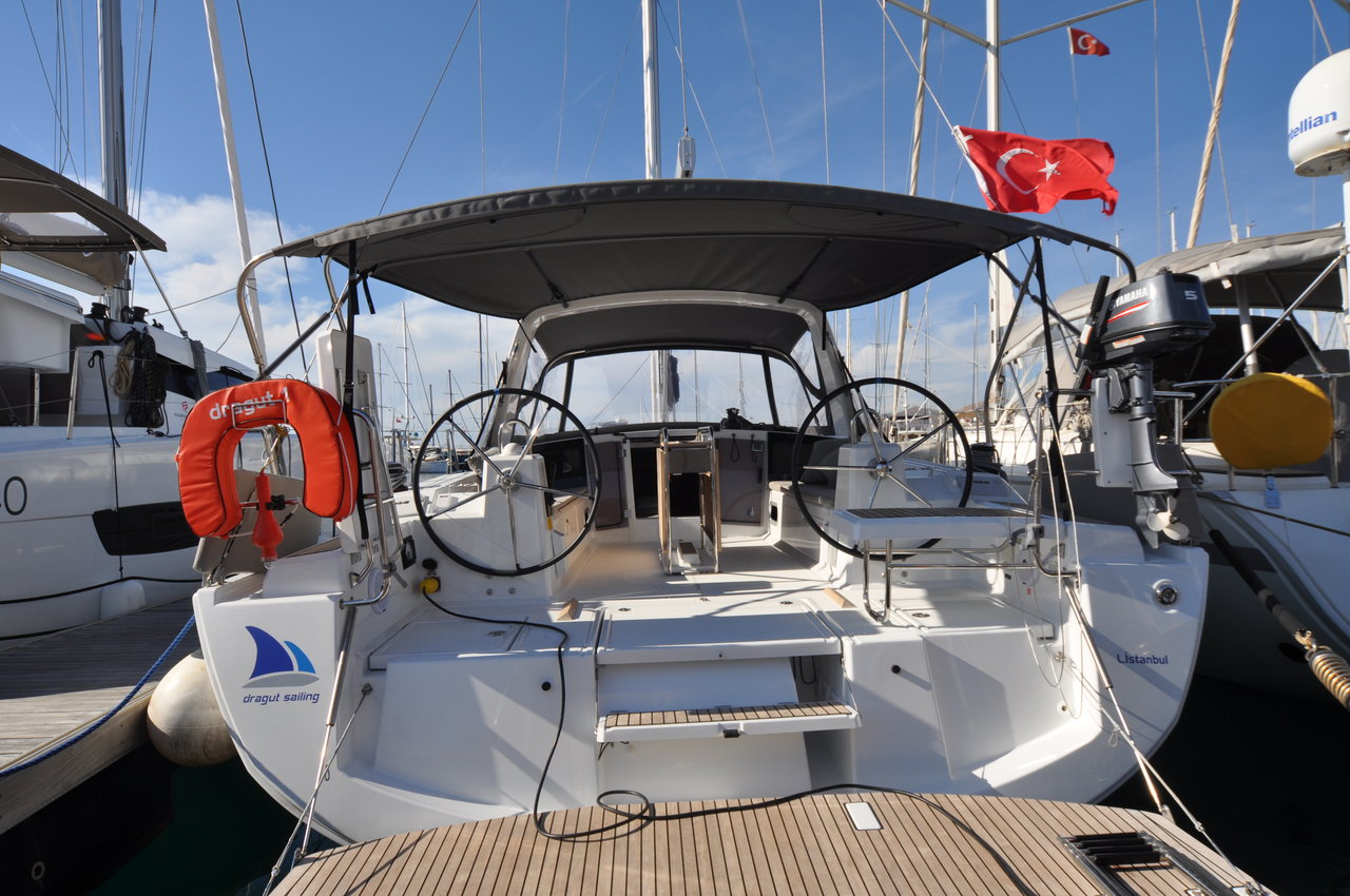 Oceanis 41.1 - Yacht Charter Turkey & Boat hire in Turkey Turkish Riviera Carian Coast Bodrum D-marin Turgutreis 1