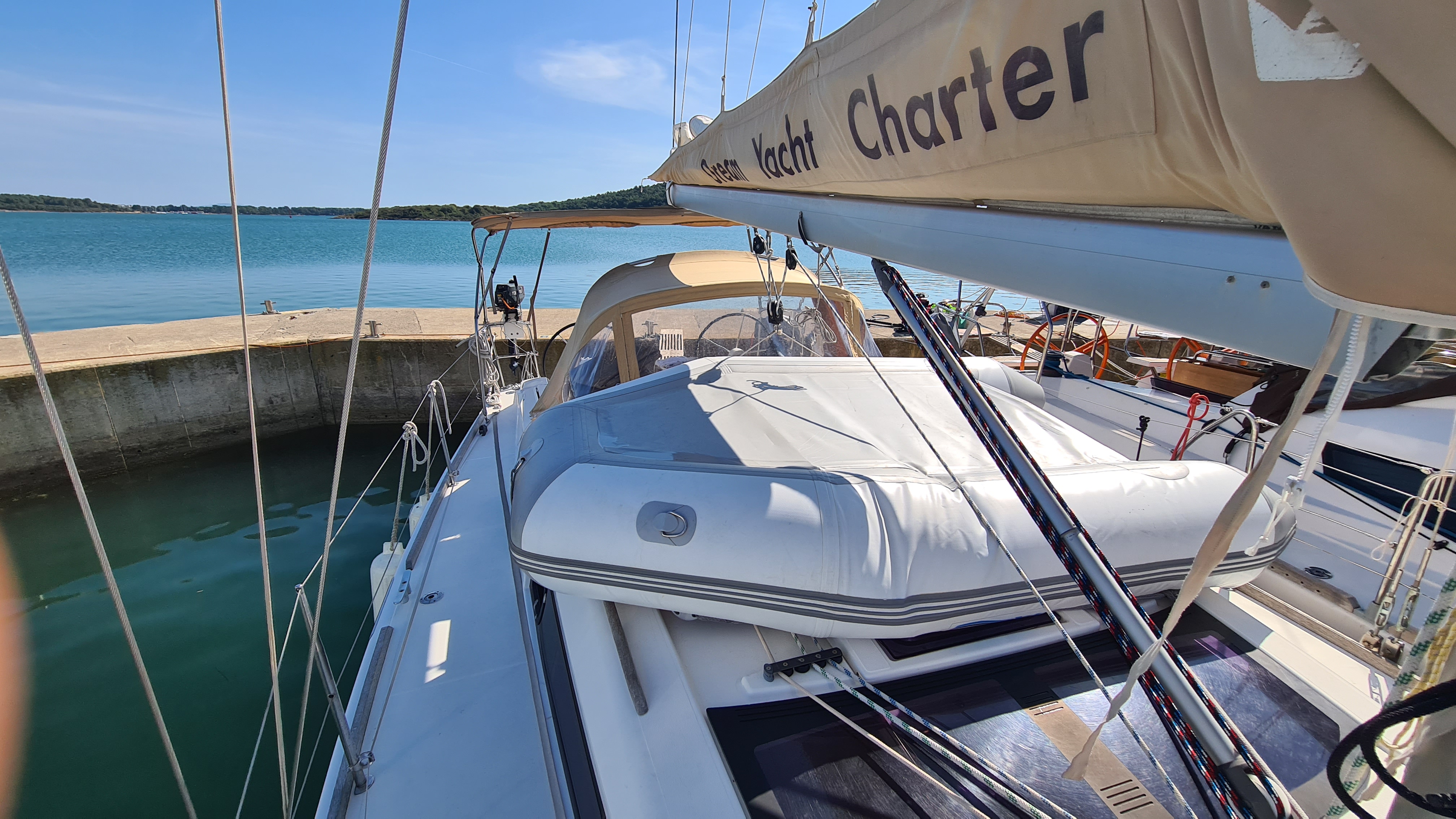 Dufour 350 GL - Yacht Charter Roses & Boat hire in Spain Catalonia Costa Brava Girona Roses Marina d'Empuriabrava 5