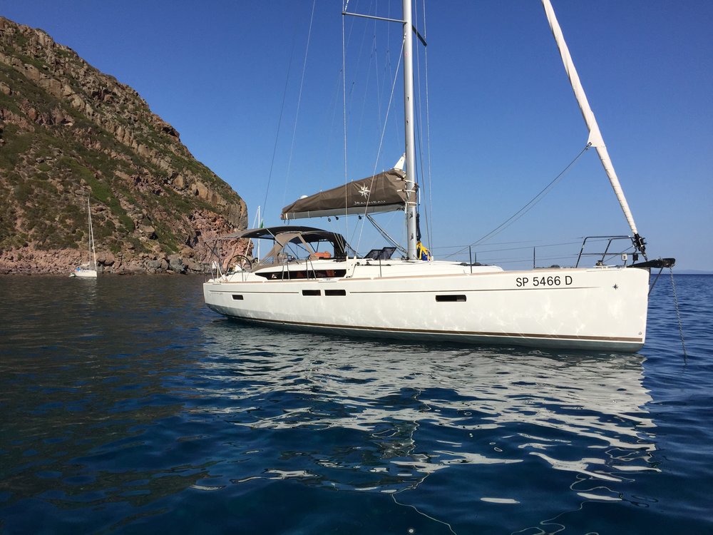 Sun Odyssey 479 - 4 cab. - Yacht Charter Cecina & Boat hire in Italy Tuscany Cecina Porto di Cecina 4