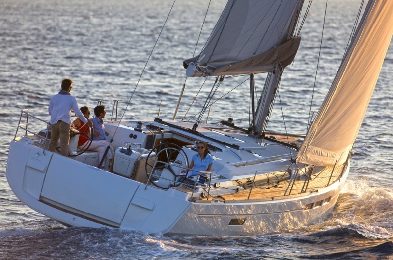 Sun Odyssey 519 - 5 + 1 cab. - Sailboat Charter France & Boat hire in France French Riviera Toulon Saint-Mandrier-sur-Mer Port Pin Rolland 1