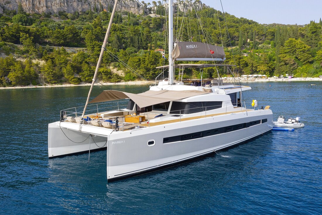 Bali 5.4 - 5 cab. - Luxury Yacht Charter Croatia & Boat hire in Croatia Split-Dalmatia Split Kaštel Gomilica Marina Kaštela 2