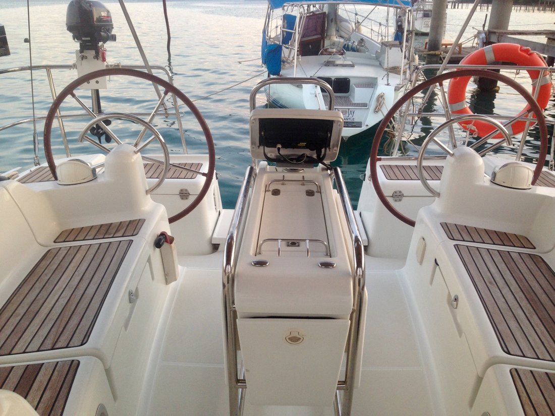 Sun Odyssey 409 - Sailboat Charter Thailand & Boat hire in Thailand Koh Chang Ao Salak Phet 5