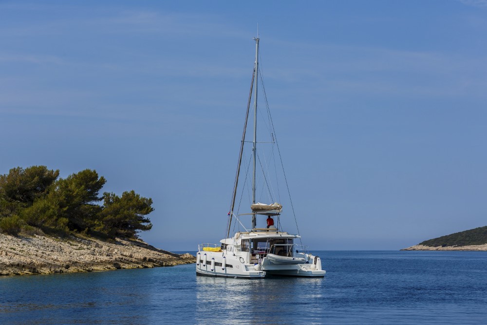 Bali 4.3 - 4 + 2 cab. - Catamaran charter Dubrovnik & Boat hire in Croatia Dubrovnik-Neretva Dubrovnik Komolac ACI Marina Dubrovnik 5
