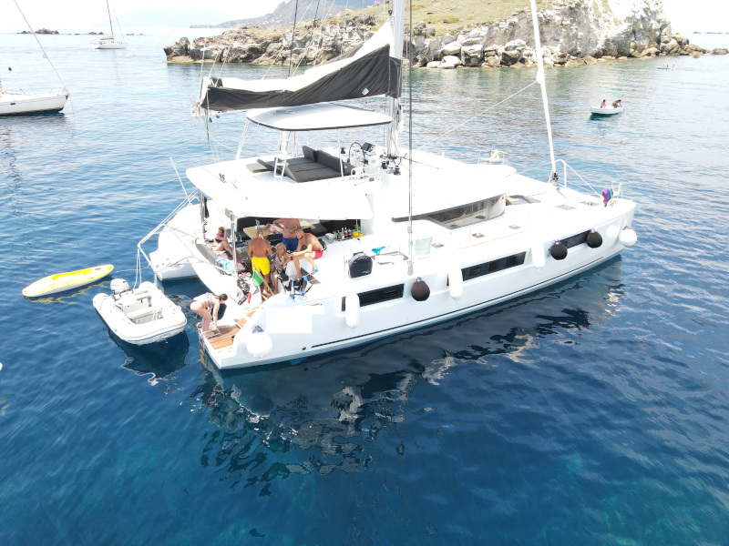 Lagoon 50 - Luxury yacht charter Sicily & Boat hire in Italy Sicily Aeolian Islands Capo d'Orlando Capo d'Orlando Marina 4