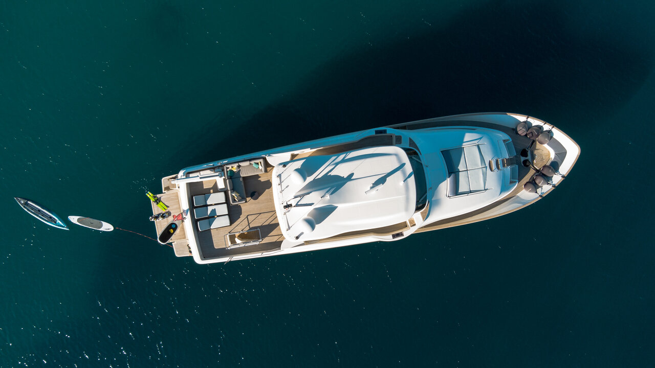 Custom Line Navetta 26 - Superyacht charter Croatia & Boat hire in Croatia Šibenik Marina Mandalina 6