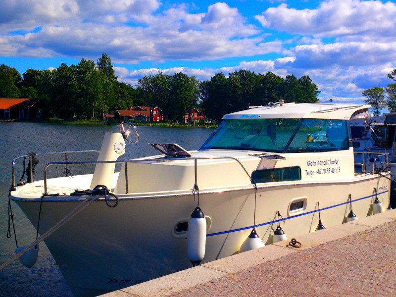 Delphia Escape 800 - Motor Boat Charter Sweden & Boat hire in Sweden Motala Motala Harbour 4