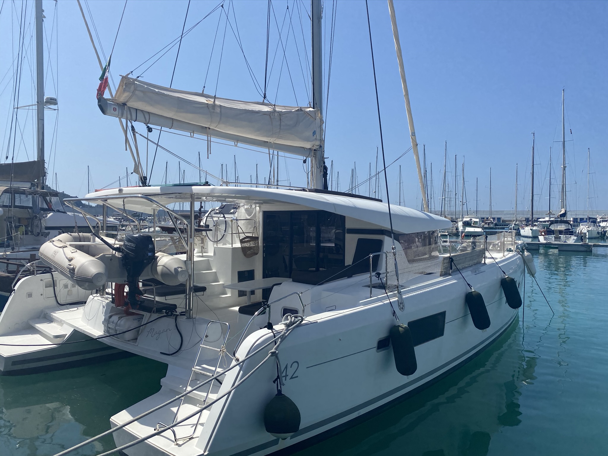 Lagoon 42 - Luxury yacht charter Sicily & Boat hire in Italy Sicily Palermo Province Palermo Marina Villa Igiea 6