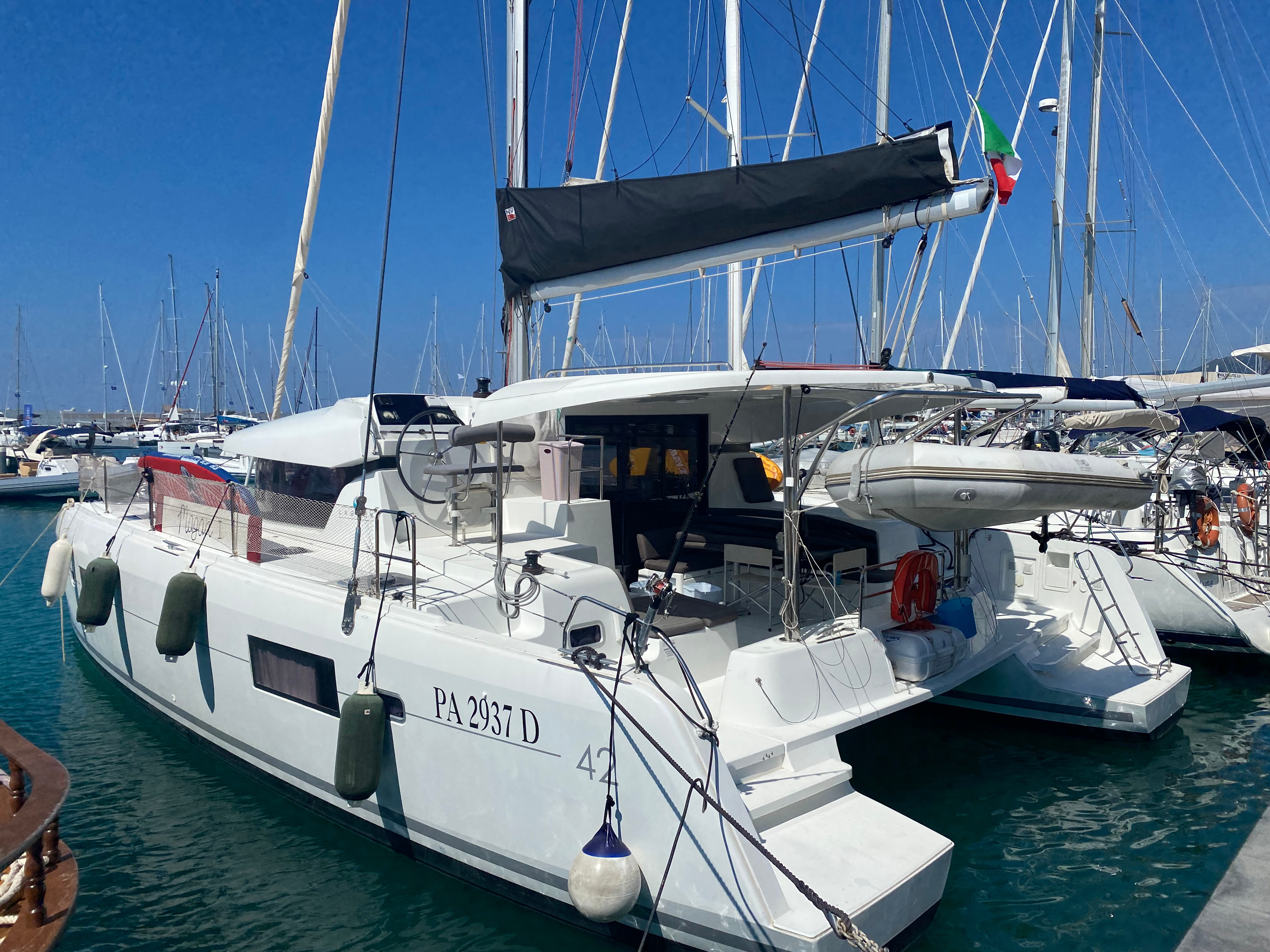 Lagoon 42 - Luxury yacht charter Sicily & Boat hire in Italy Sicily Palermo Province Palermo Marina Villa Igiea 2