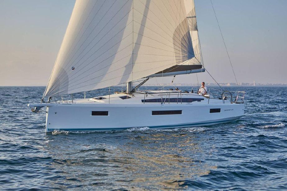 Sun Odyssey 410 - 3 cab. - Yacht Charter Bormes-les-Mimosas & Boat hire in France French Riviera Bormes-les-Mimosas Port de Bormes-les-Mimosas 1