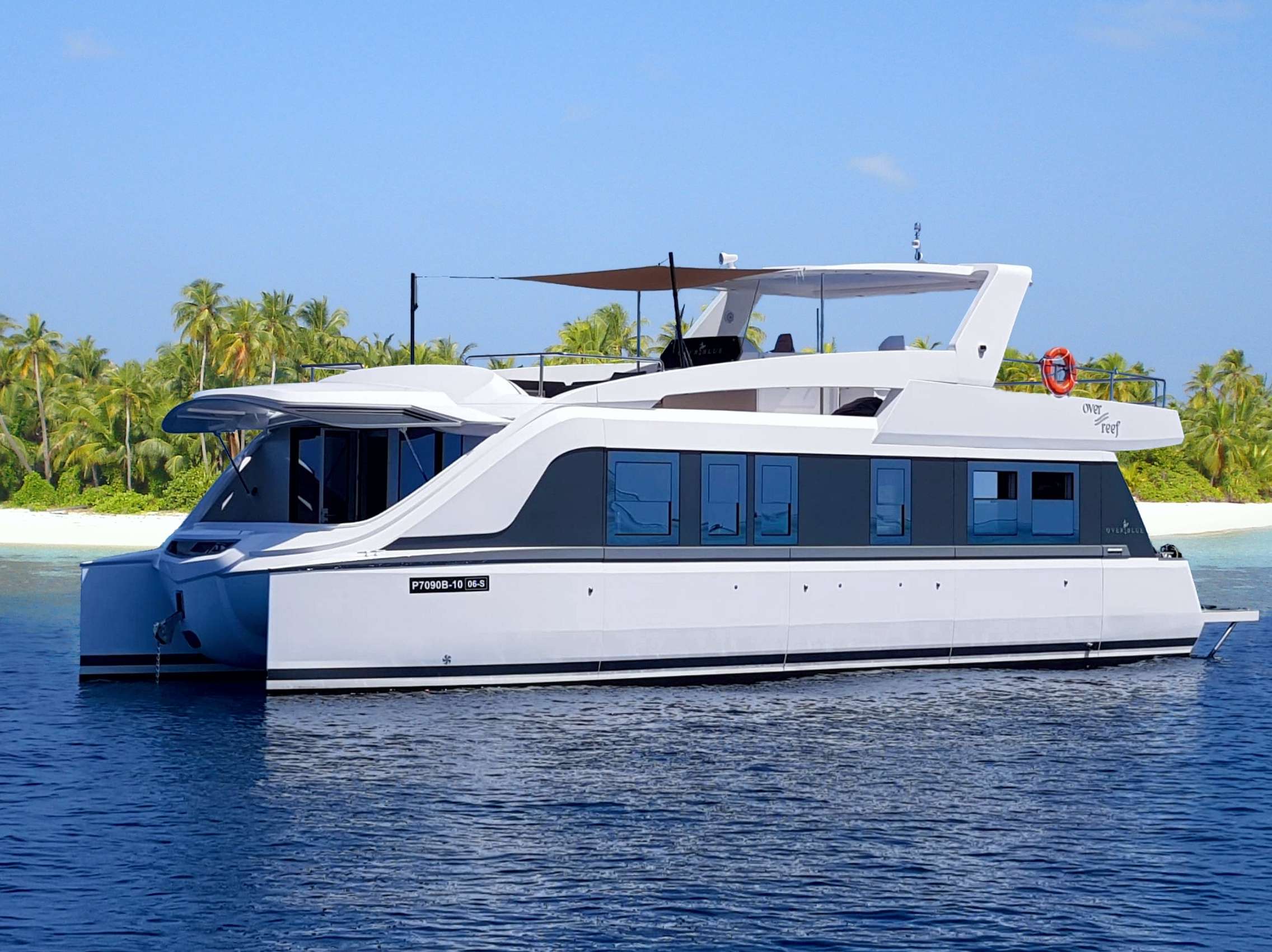 OVER REEF - Luxury yacht charter Maldives & Boat hire in Indian Ocean & SE Asia 1