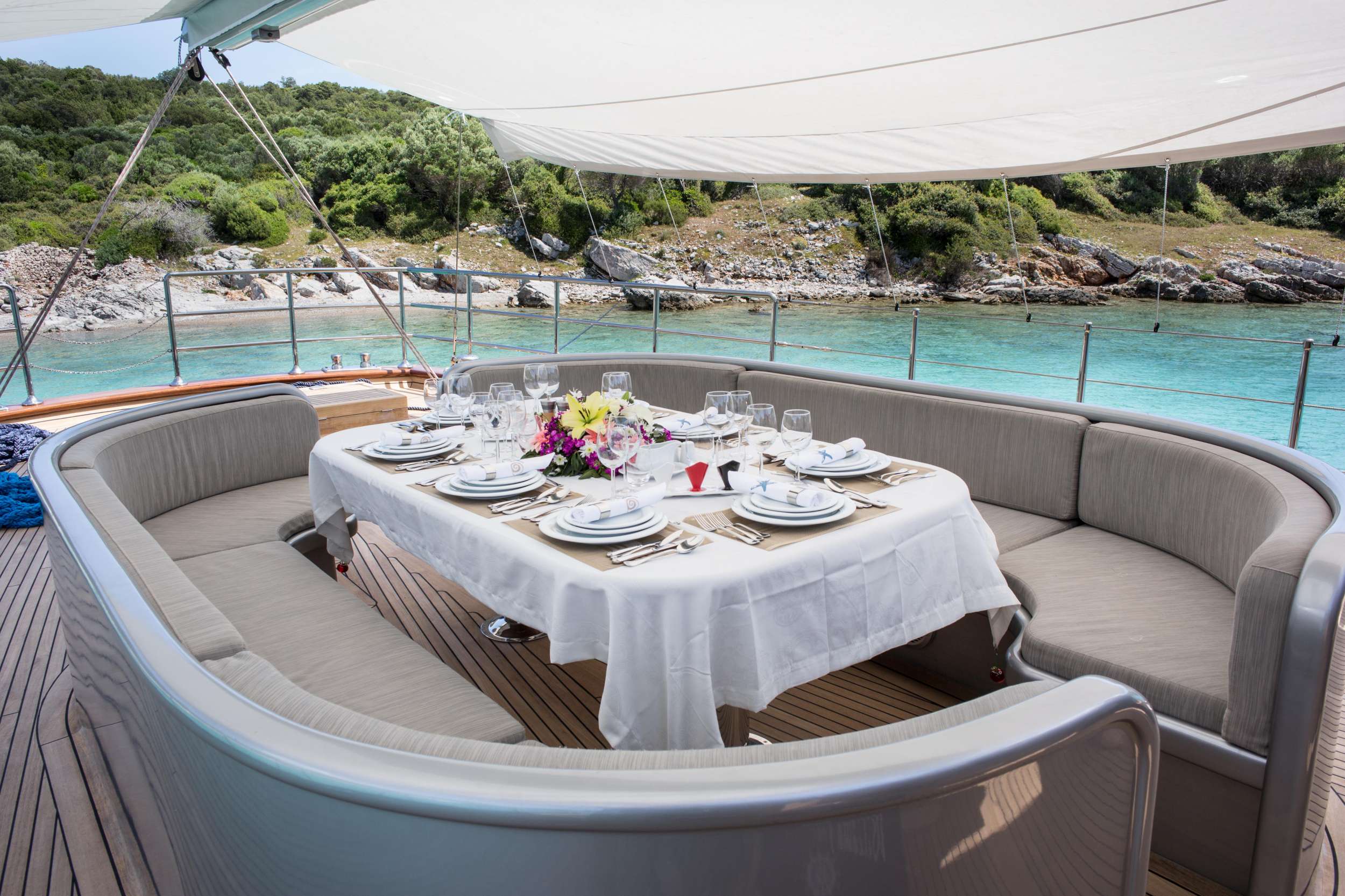 LE PIETRE - Yacht Charter Herceg Novi & Boat hire in East Mediterranean 5