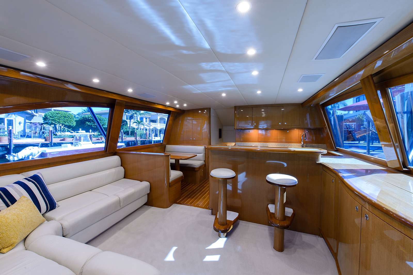 Electric Bill - Yacht Charter Mexico & Boat hire in US East Coast, Bahamas & Mexico 2