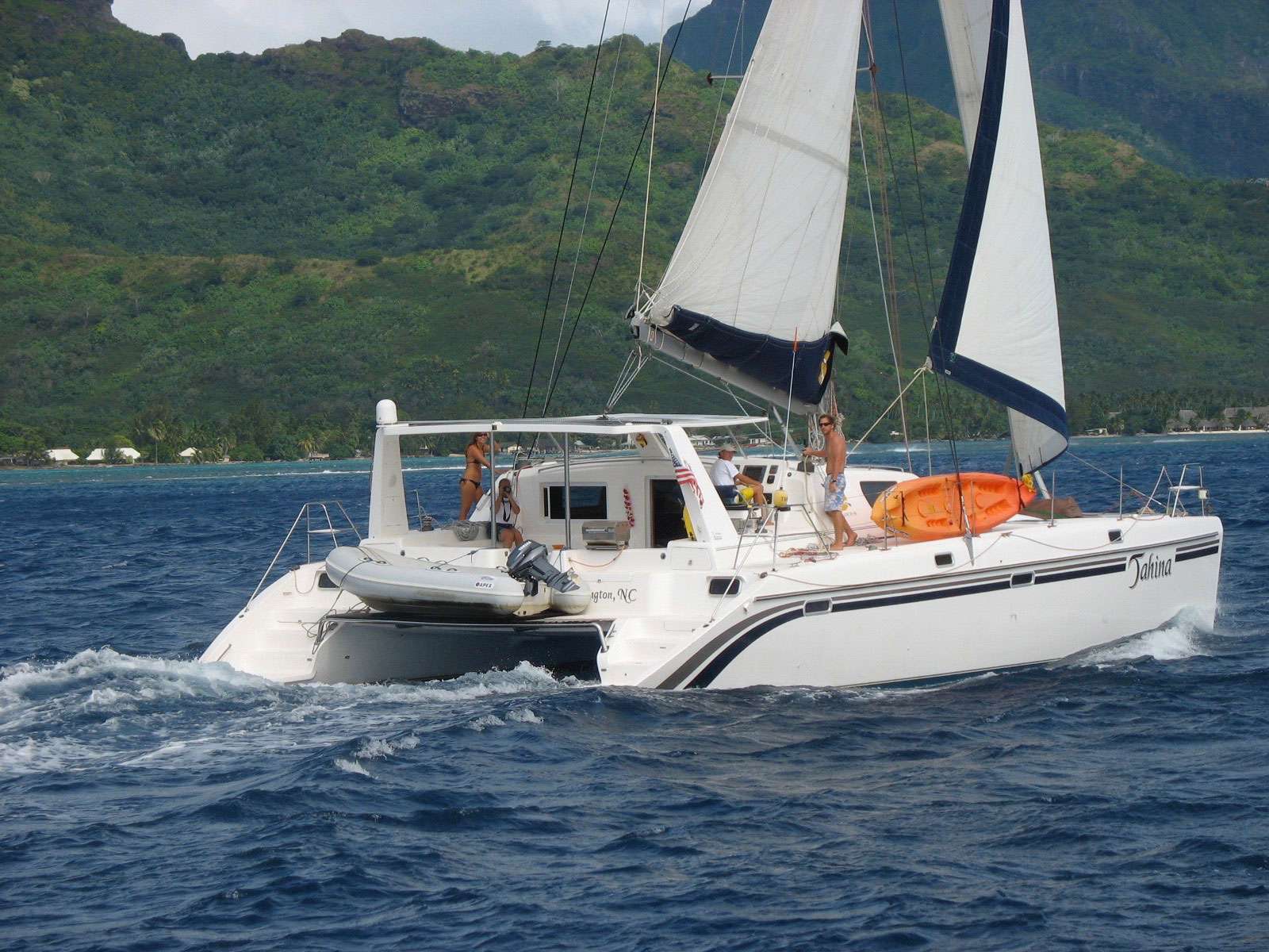 TAHINA - Catamaran Charter USA & Boat hire in New England, Bahamas 4