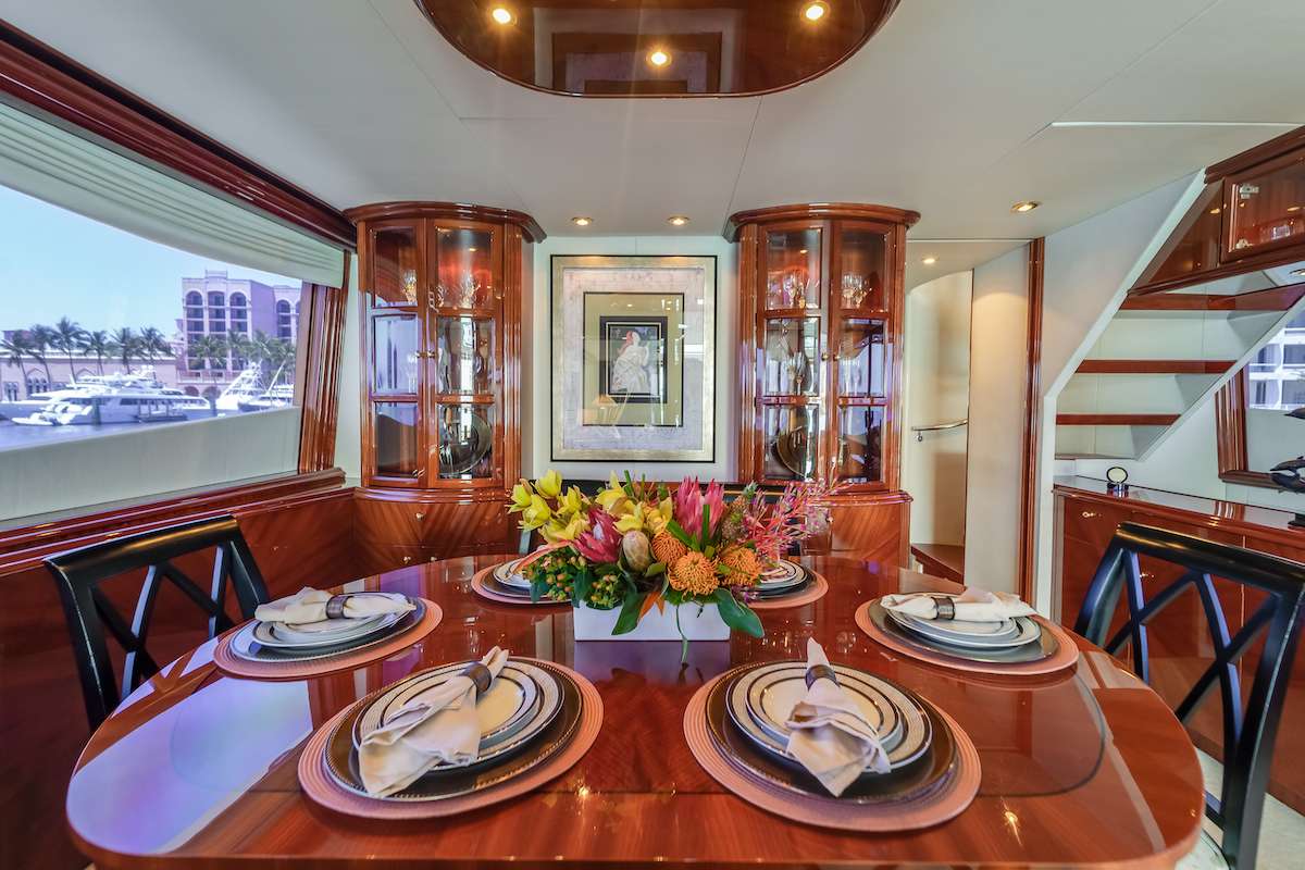 COPAY - Luxury yacht charter Bahamas & Boat hire in Florida & Bahamas 4