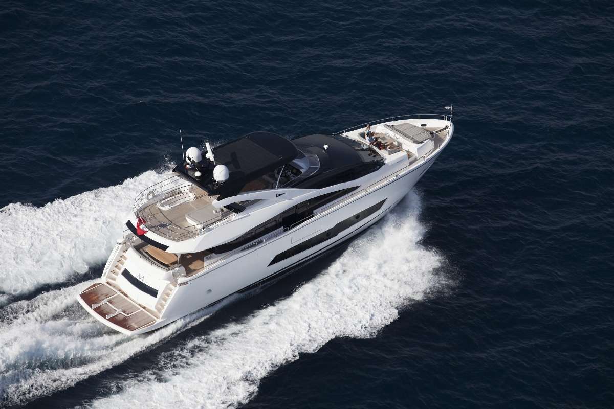 Hero - Yacht Charter Genoa & Boat hire in Fr. Riviera & Tyrrhenian Sea 2
