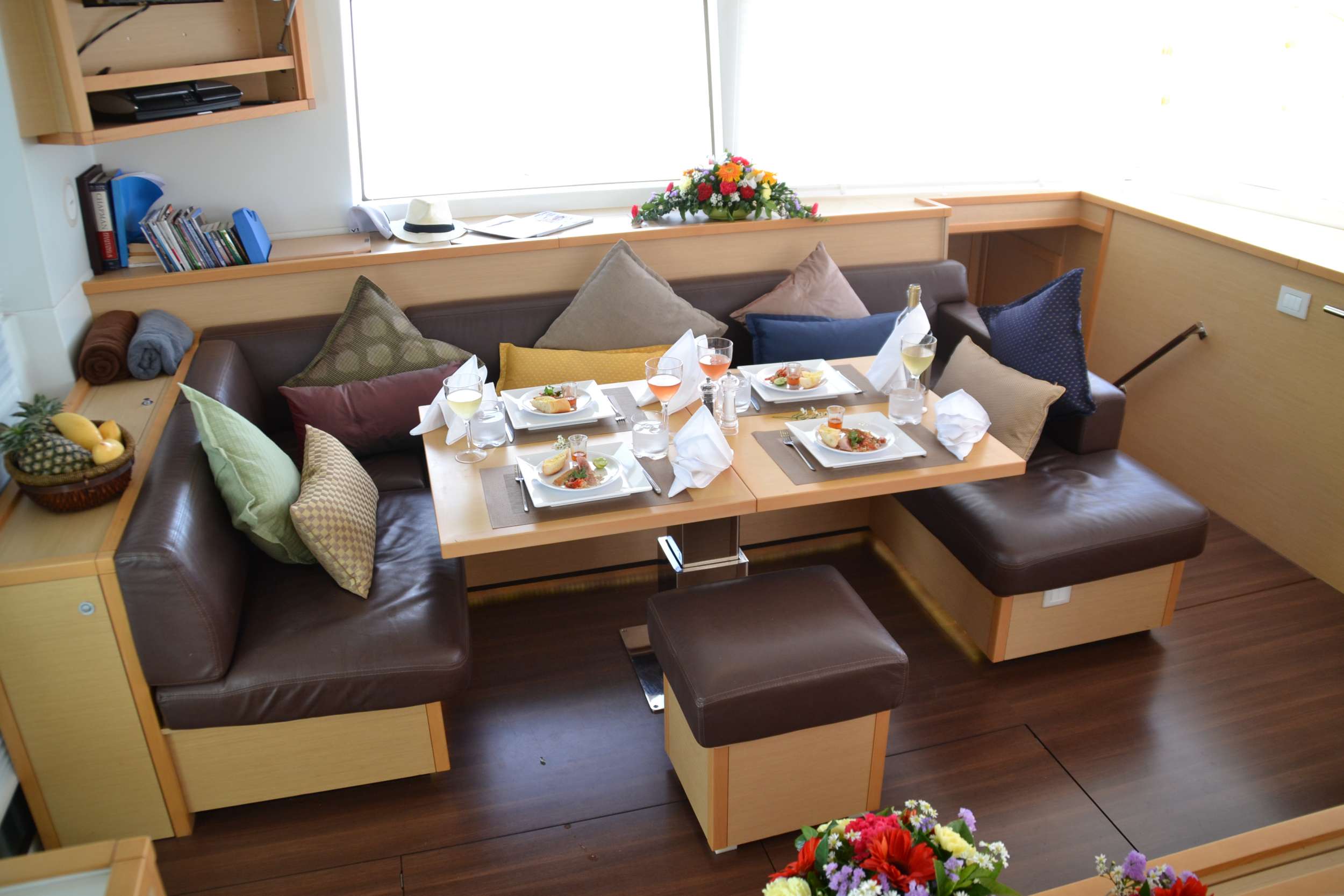 00SEVEN - Luxury yacht charter Thailand & Boat hire in SE Asia 3