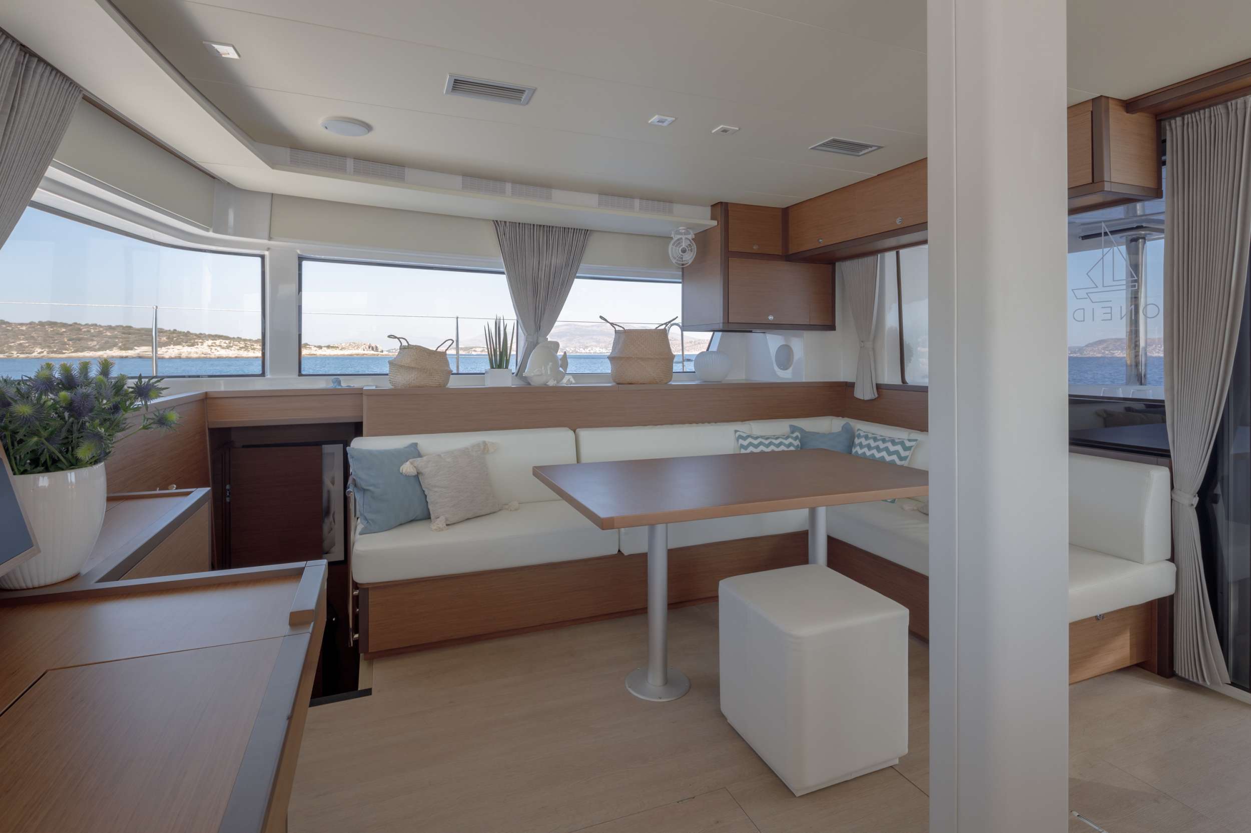 ONEIDA - Catamaran charter Ibiza & Boat hire in Greece 3