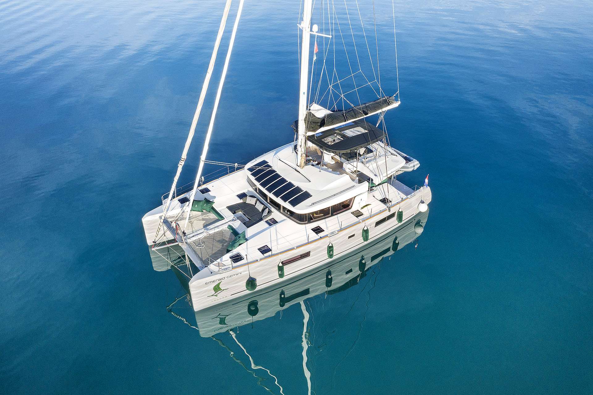 EMERALD GEMINI - Yacht Charter Vinišće & Boat hire in Croatia 1