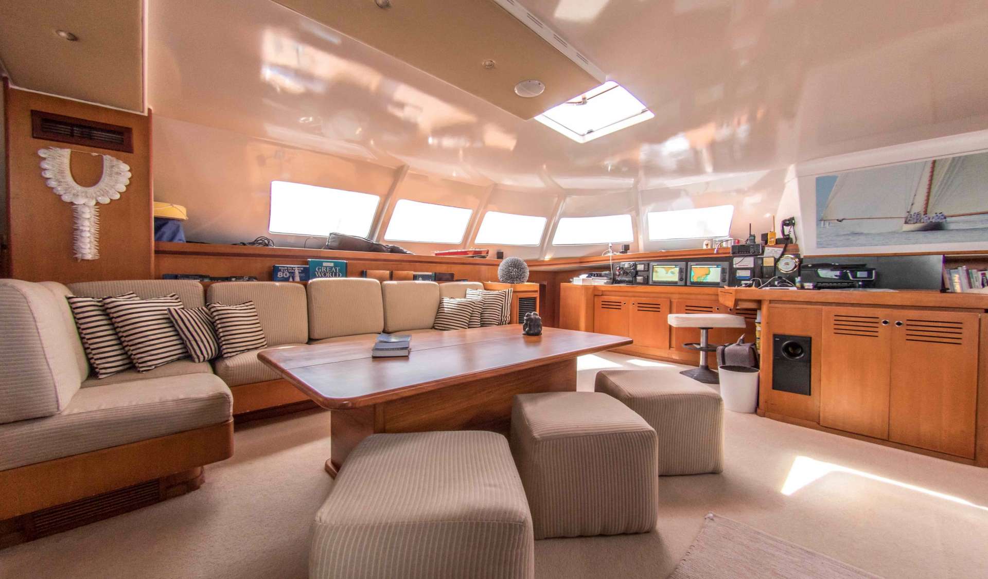 LONESTAR - Luxury yacht charter Seychelles & Boat hire in Indian Ocean & SE Asia 2