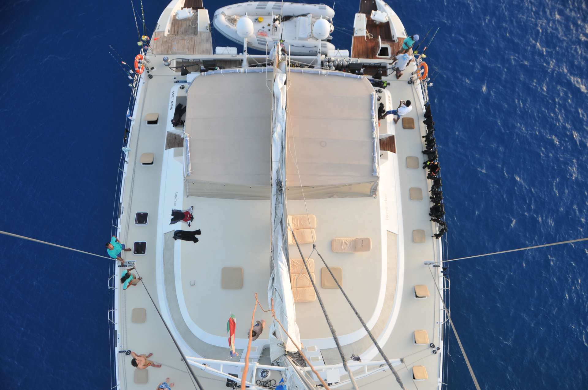 LONESTAR - Catamaran Charter Maldives & Boat hire in Indian Ocean & SE Asia 4