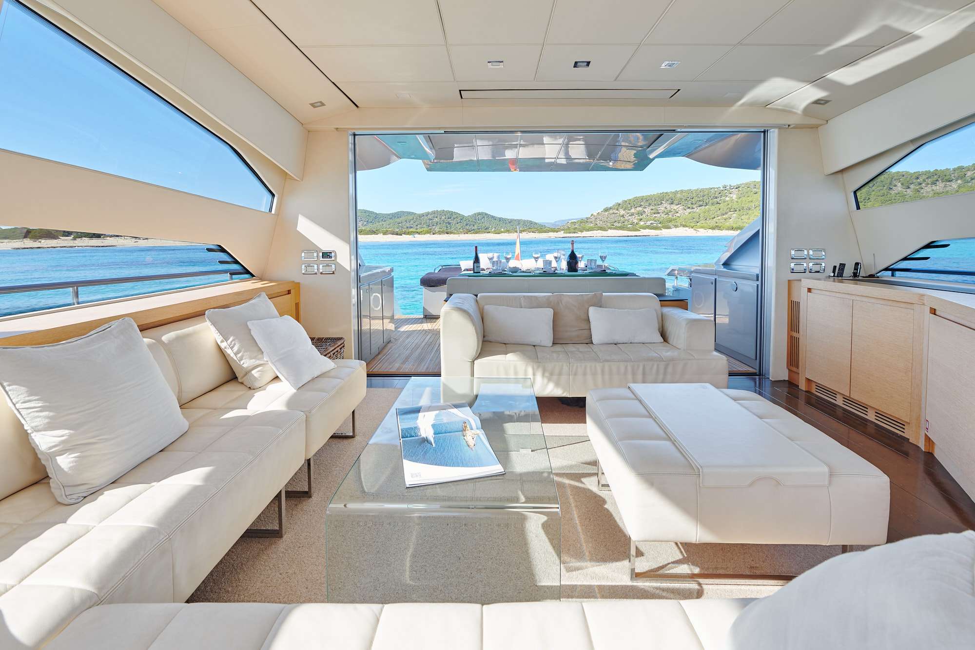 HALLEY - Yacht Charter Roda de Barà & Boat hire in Balearics & Spain 2