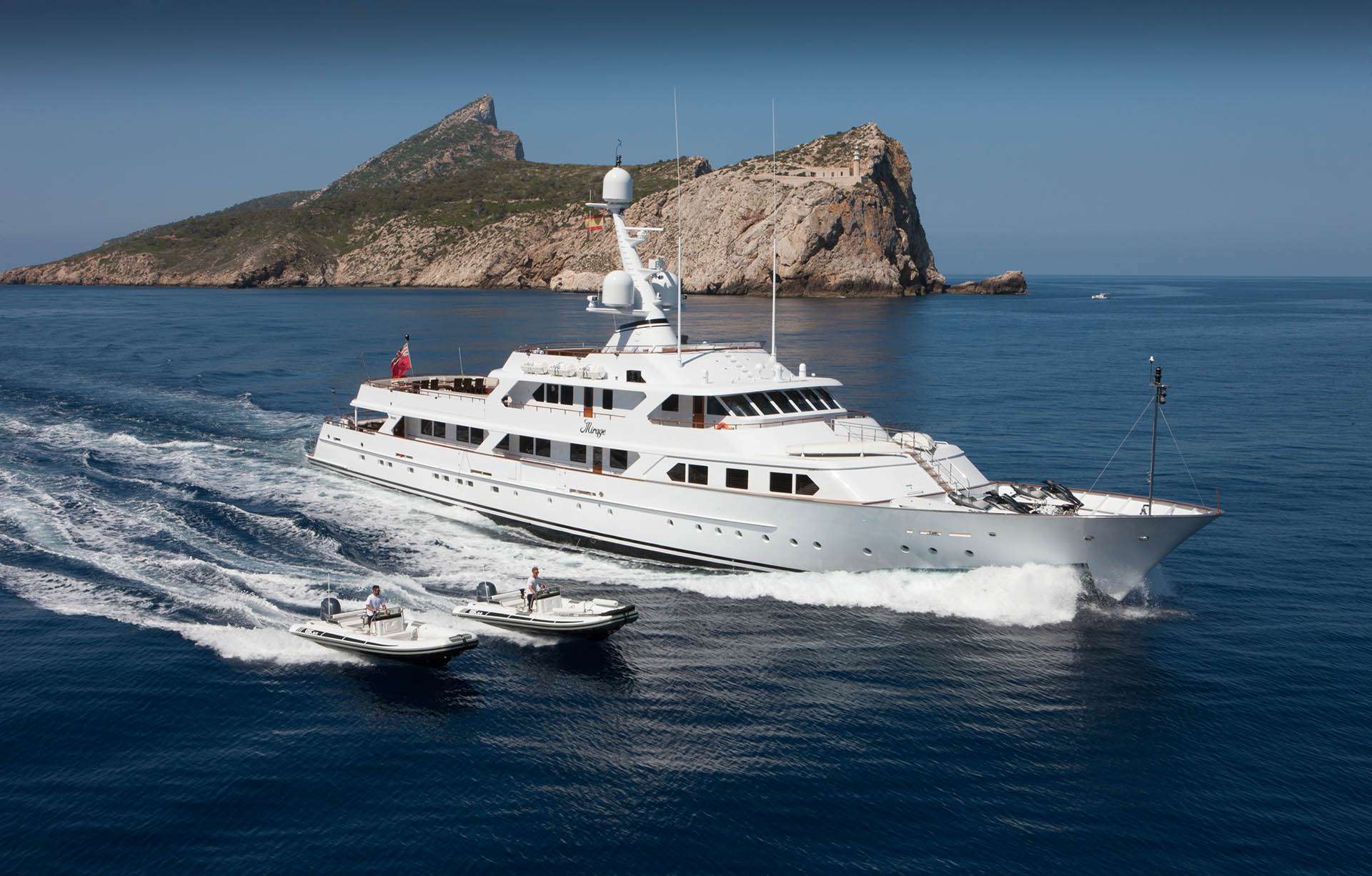 MIRAGE - Yacht Charter Marina di Pisa & Boat hire in Fr. Riviera & Tyrrhenian Sea 1
