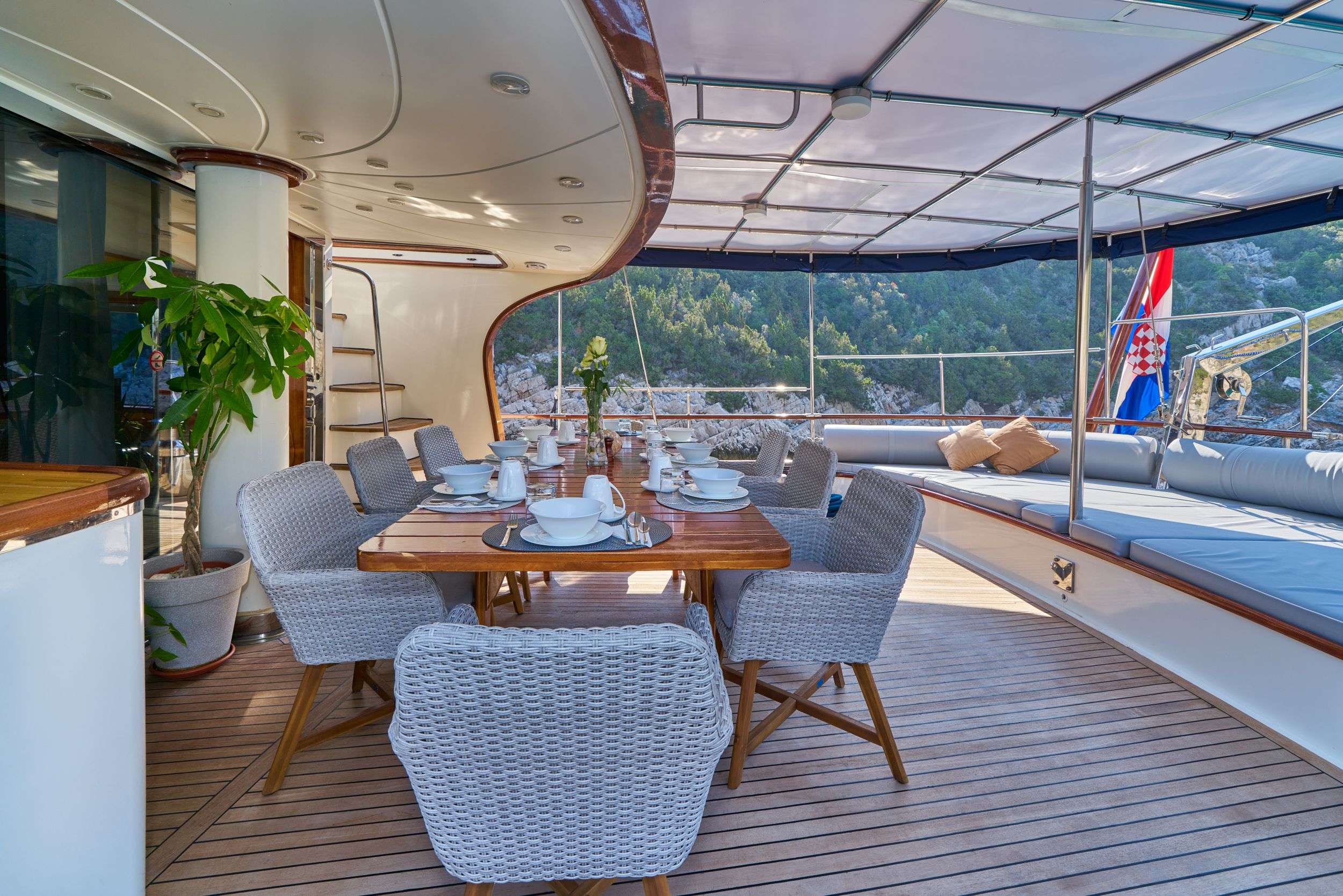 LOTUS - Yacht Charter Rovinj & Boat hire in Croatia 4