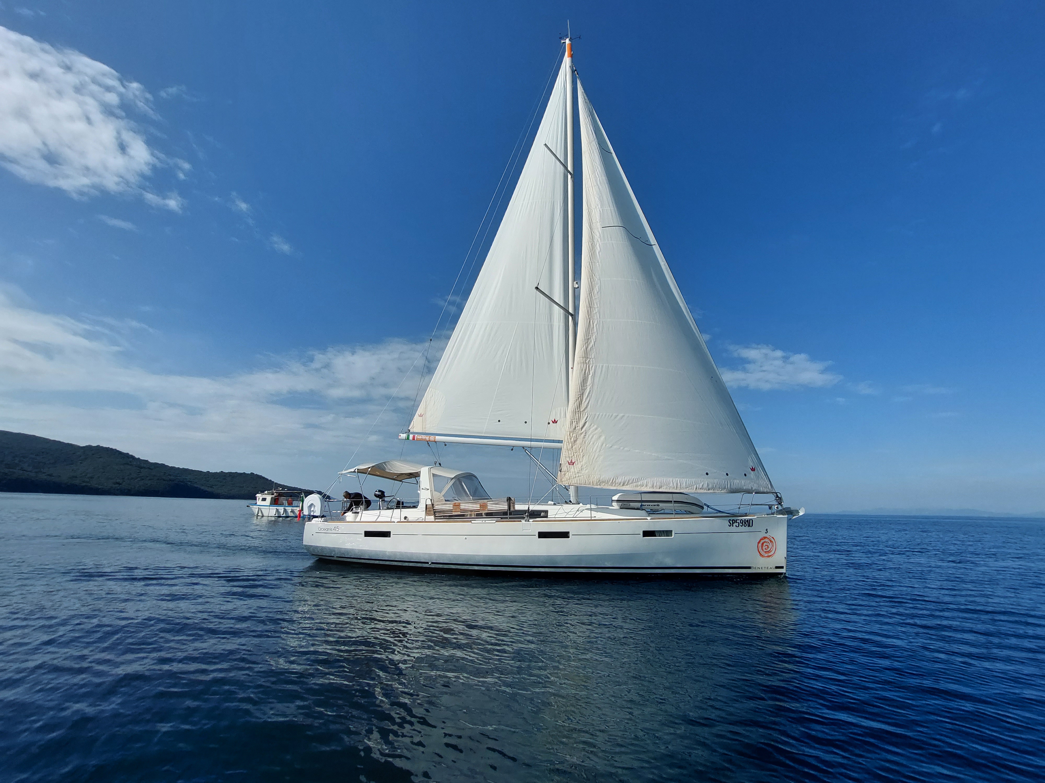 Oceanis 45 - Yacht Charter Scarlino & Boat hire in Italy Tuscany Follonica Marina di Scarlino 3