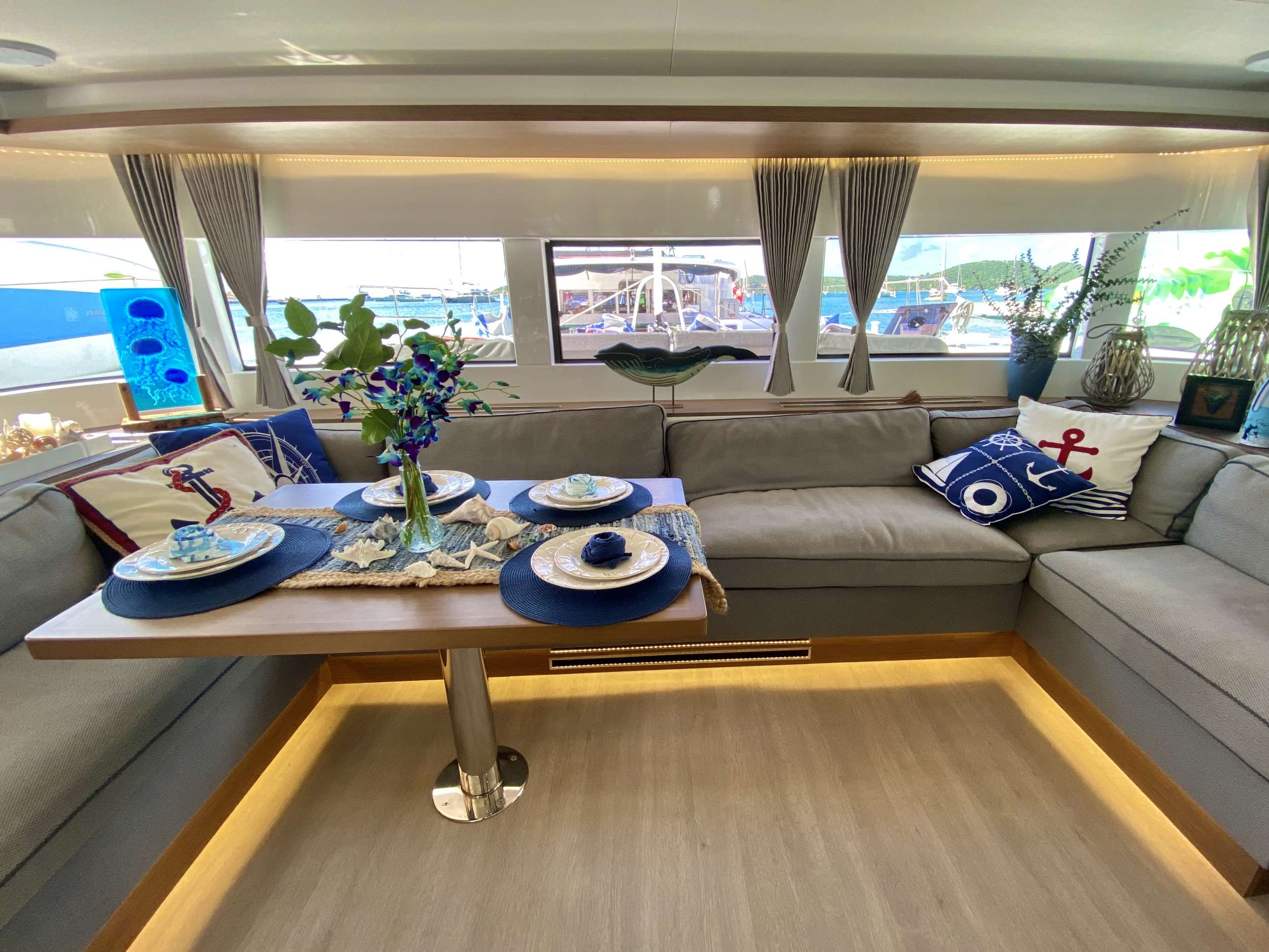 NAUTI CAT - Luxury yacht charter Bahamas & Boat hire in Bahamas 2