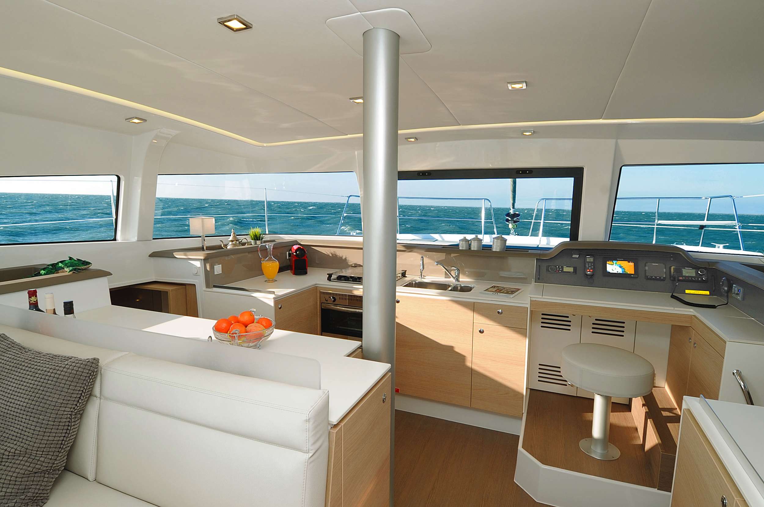 INTREPIDO - Yacht Charter El Masnou & Boat hire in Balearics & Spain 2