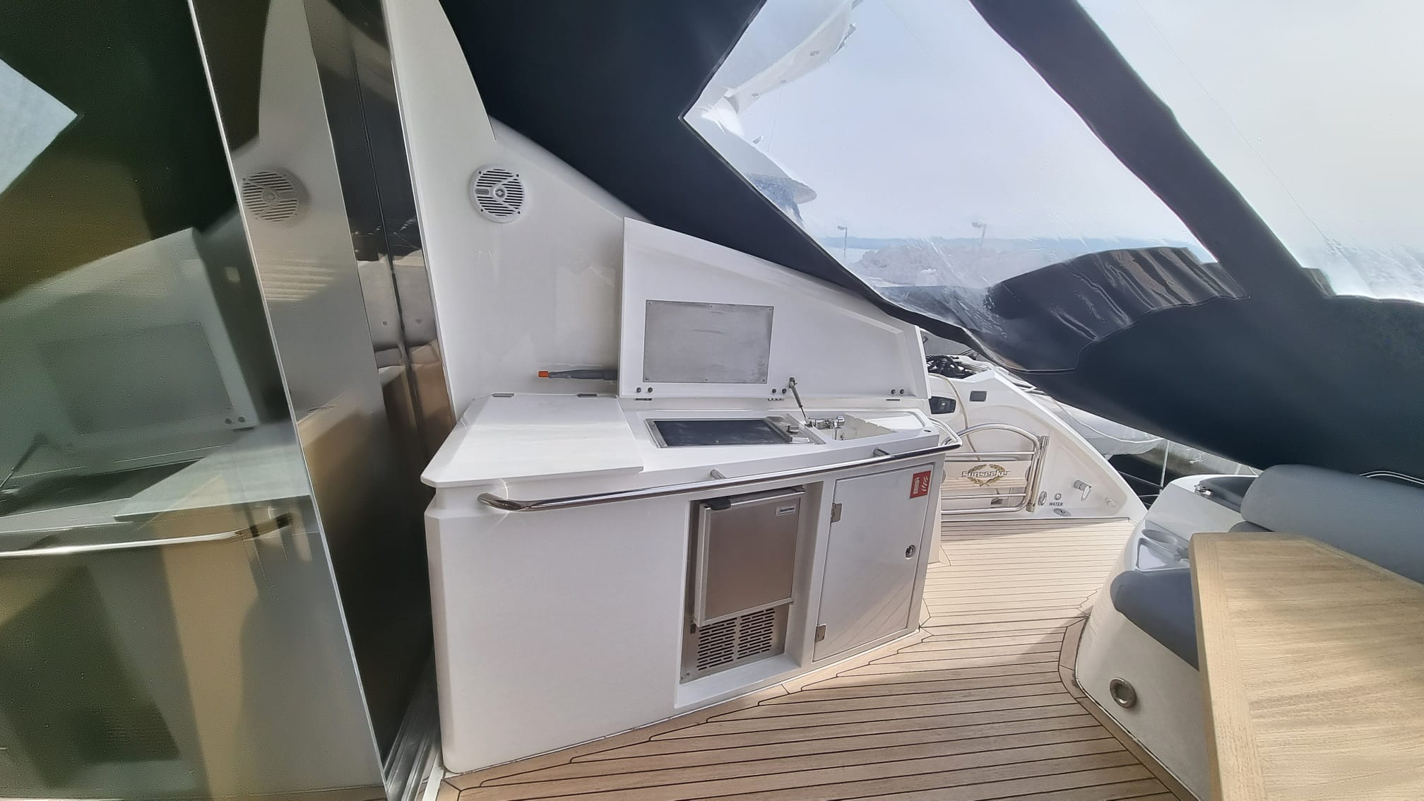 Sunseeker Predator 62 - 3 cab. - Yacht Charter Podstrana & Boat hire in Croatia Split-Dalmatia Split Podstrana Marina Lav 3