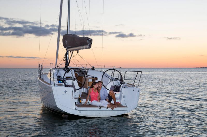 Sun Odyssey 349 - Yacht Charter Rodi & Boat hire in Italy Rodi Rodi Garganico 2