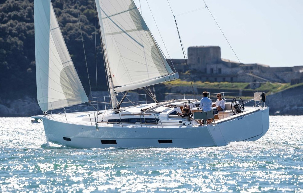 Dufour 430 GL - Yacht Charter Toulon & Boat hire in France French Riviera Toulon Saint-Mandrier-sur-Mer Port Pin Rolland 1