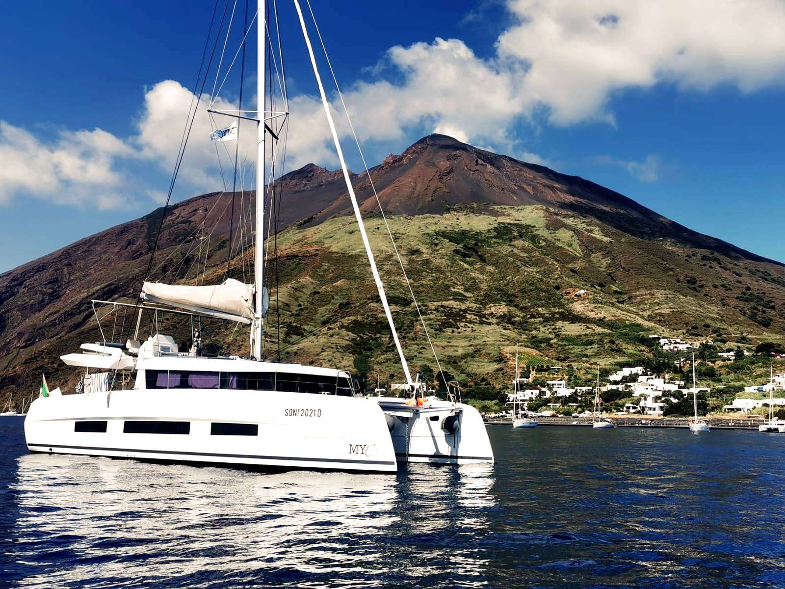 Sonia - Yacht Charter Amalfi Coast & Boat hire in Naples/Sicily 1