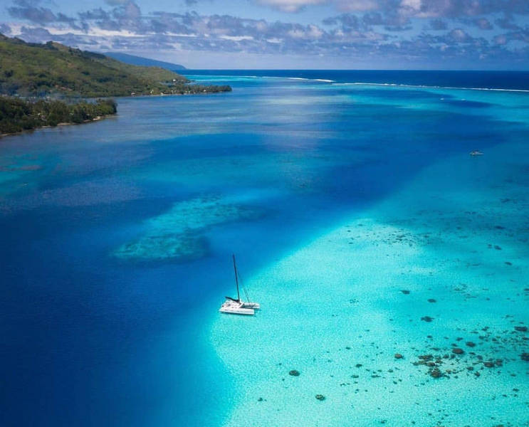 TS 50 - Yacht Charter Tahiti & Boat hire in French Polynesia Society Islands Tahiti Papeete Papeete 4