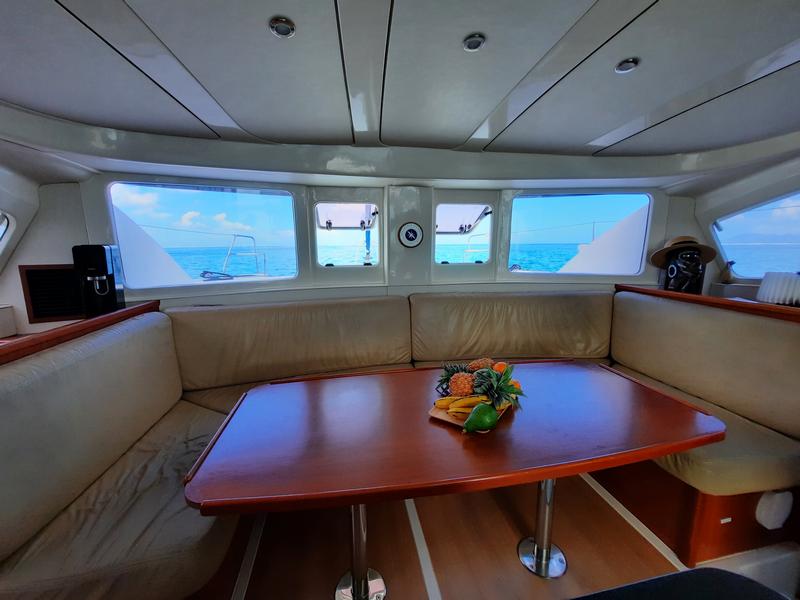 Leopard 39 - Yacht Charter Tahiti & Boat hire in French Polynesia Society Islands Tahiti Papeete Papeete 3