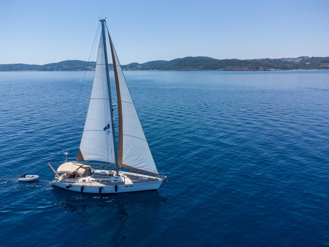 Jeanneau 51 - Yacht Charter Kanistro & Boat hire in Greece Northern Greece Chalkidiki Kanistro Marina Miraggio 2