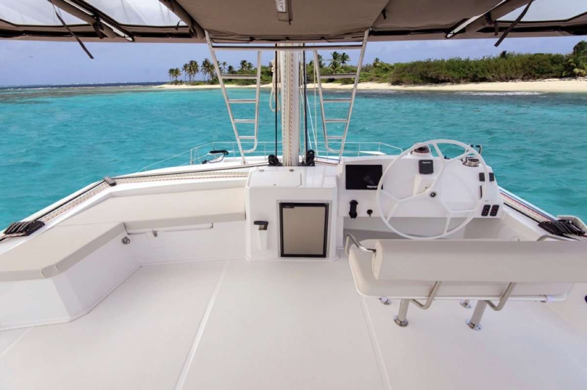 Falcor - Catamaran Charter Miami & Boat hire in Summer: Bahamas, USA - Florida East Coast | Winter: Caribbean Virgin Islands (US/BVI), Caribbean Leewards, Caribbean Windwards 6