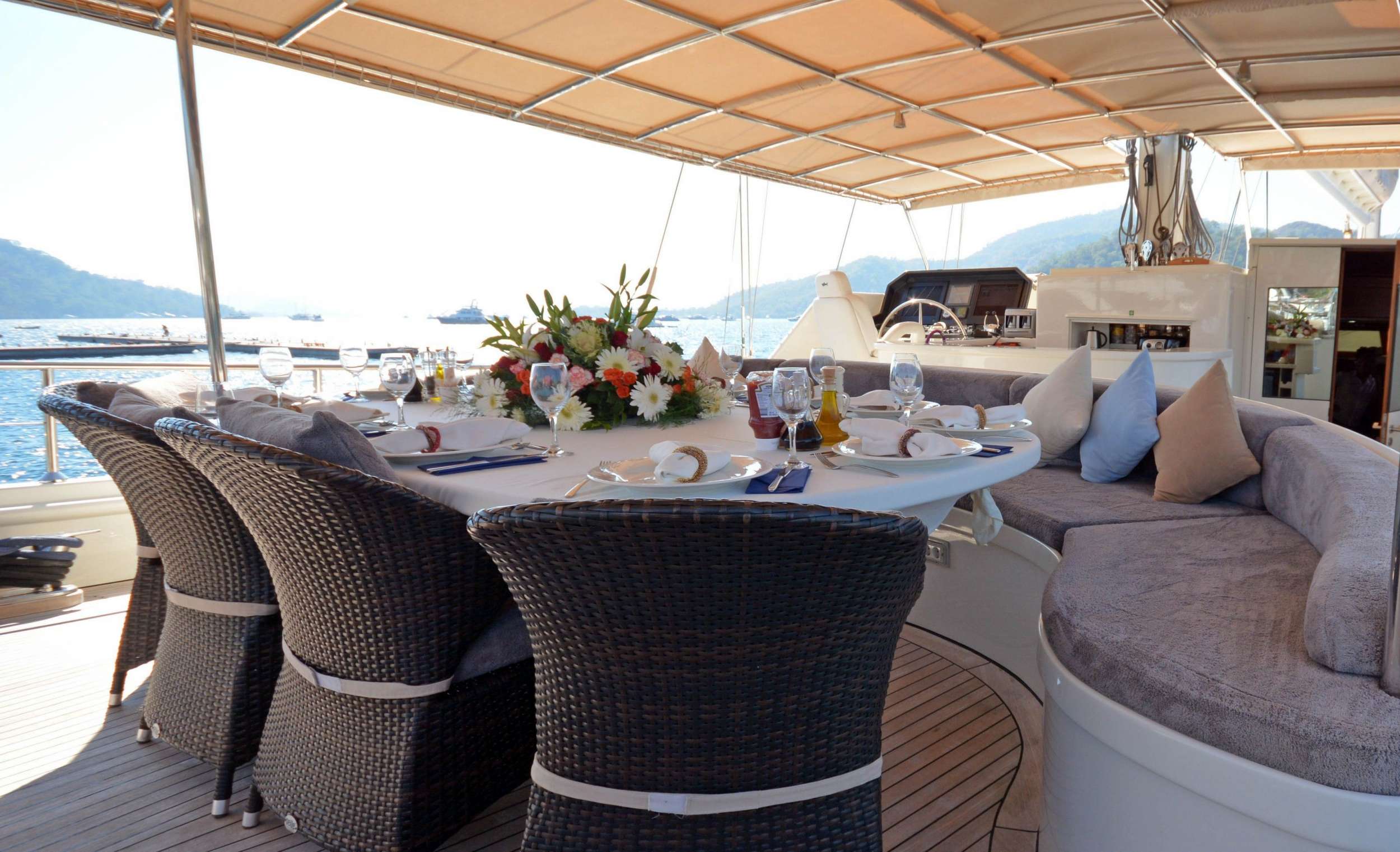 DOLCE MARE - Yacht Charter Karacasögüt & Boat hire in Turkey 5