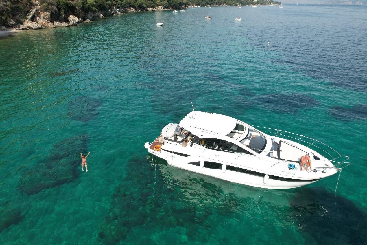 Bavaria SR41 - Motorboat rental worldwide & Boat hire in Greece Ionian Sea North Ionian Corfu Gouvia Marina Gouvia 1