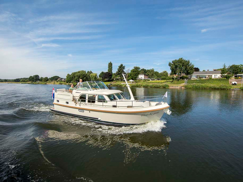 Linssen Grand Sturdy 35.0 AC - Motor Boat Charter Germany & Boat hire in Germany Zehdenick-Mildenberg Marina Alter Hafen 1