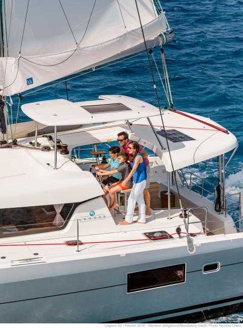 Lagoon 42 - Yacht Charter French Polynesia & Boat hire in French Polynesia Society Islands Tahiti Papeete Papeete 5