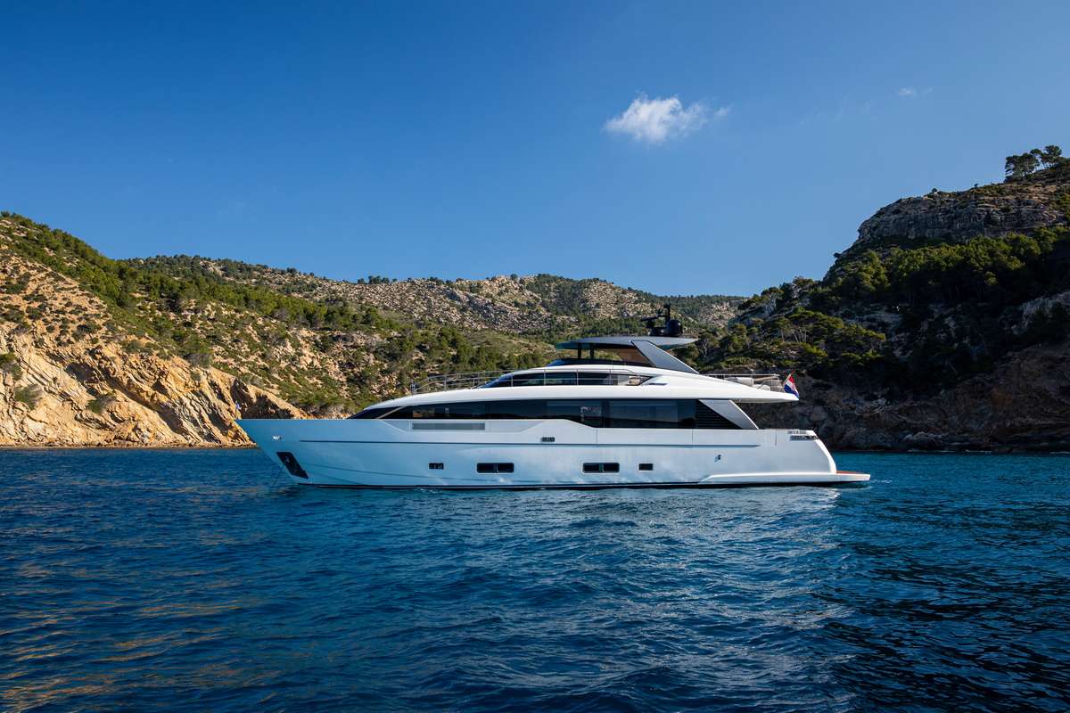 SEVEN - Yacht Charter Menorca & Boat hire in Balearics & Spain 2